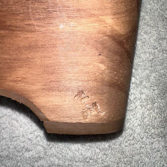 NWOT (Display Pair) Women’s 8 Musse & Cloud By Fiery Leather Wooden Retro Clogs - Picture 9 of 9